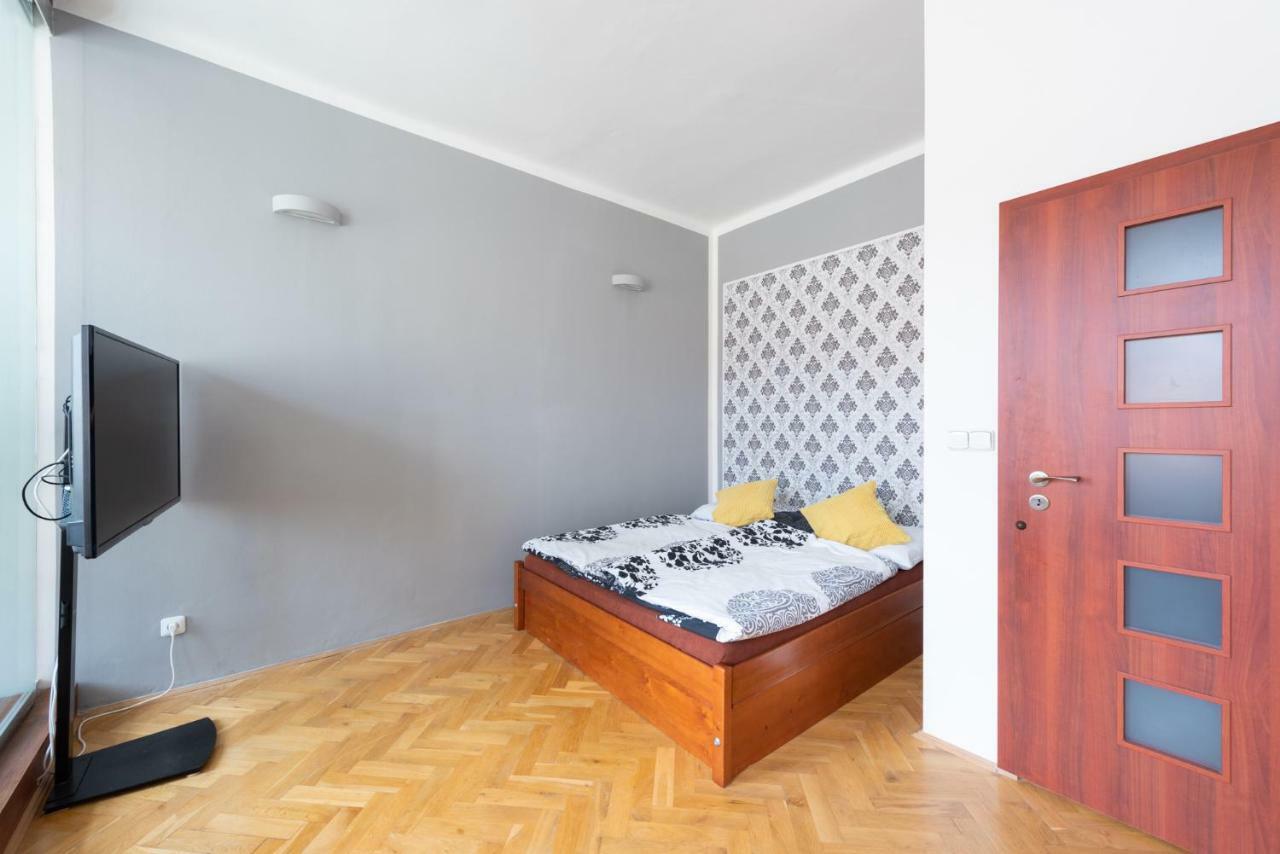 Modern Apartment Few Steps From Centre ปราก ภายนอก รูปภาพ